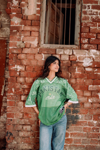 model:female | Pakola Green jersey — front, worn by female model